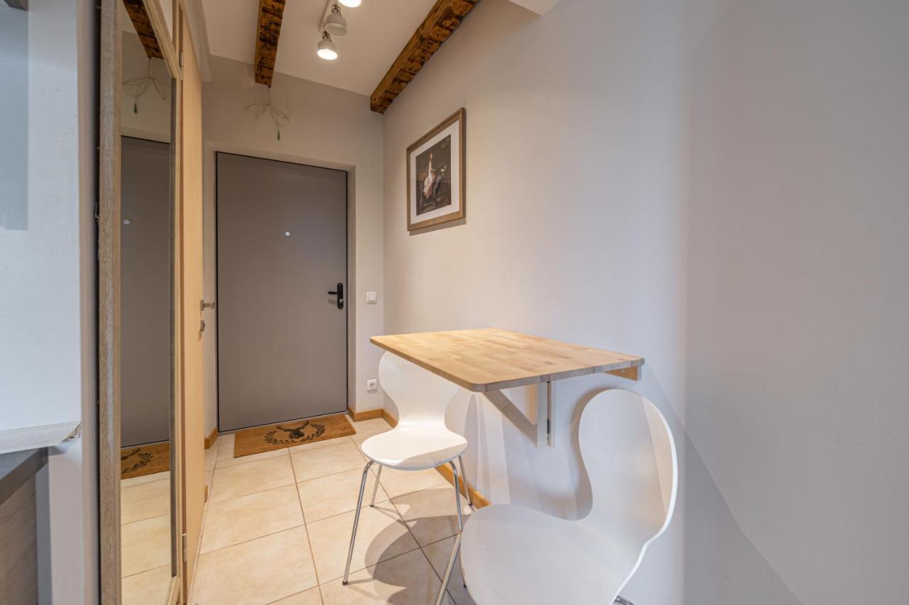 Trendy Top-Floor Stay In Heart Of Riga, Near Bars & Culture ภายนอก รูปภาพ